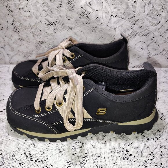 Skechers Women's 5.5 Casual Lace Up Sneakers Black Leather Beige - Picture 5 of 8